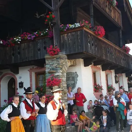 Schlossar Haus アパート サッパーダ